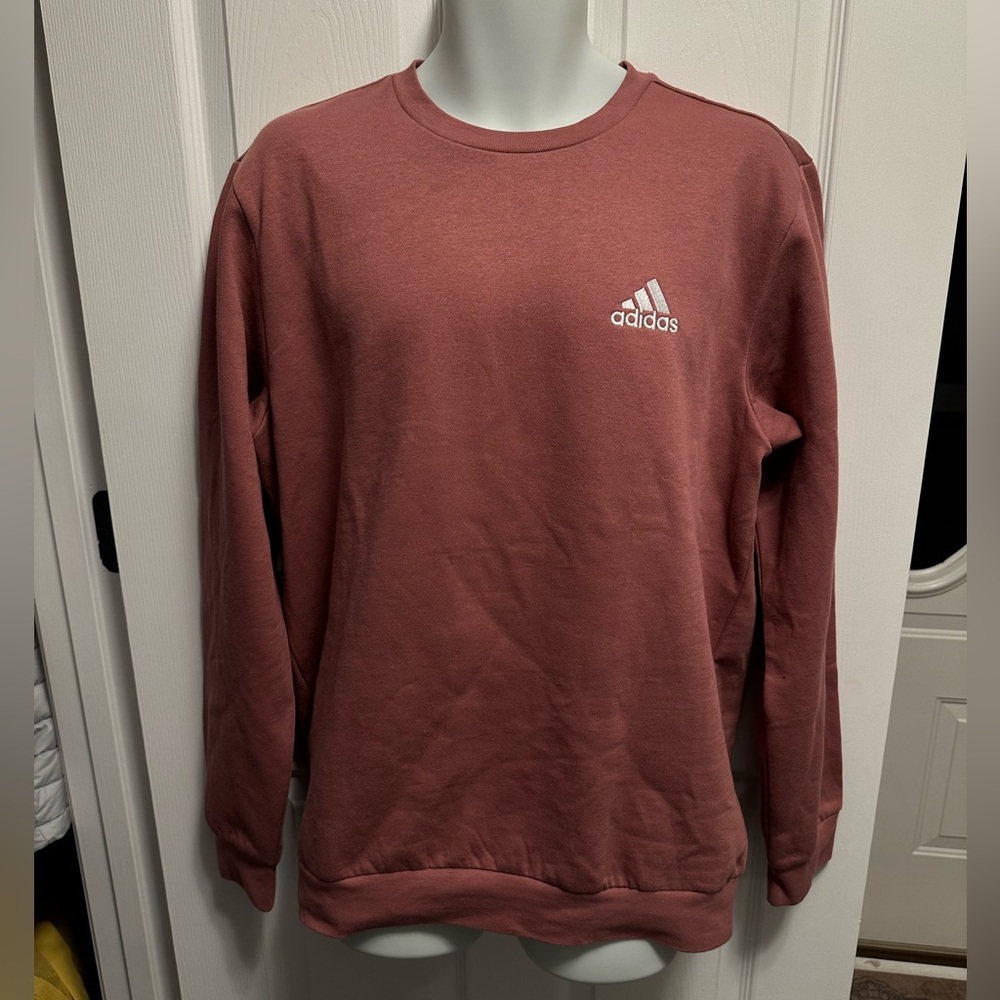 Adidas essentials crewneck sweatshirt size L